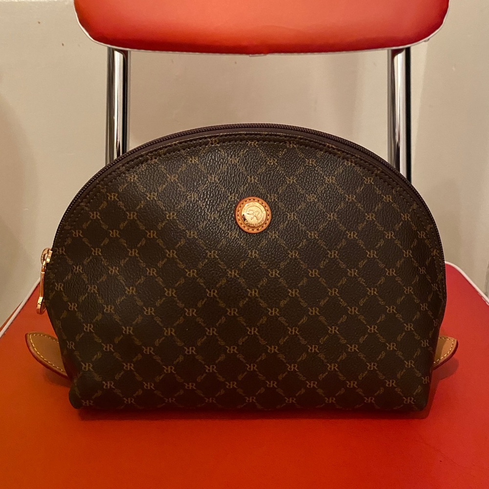 Rioni Signature Large Makeup Bag